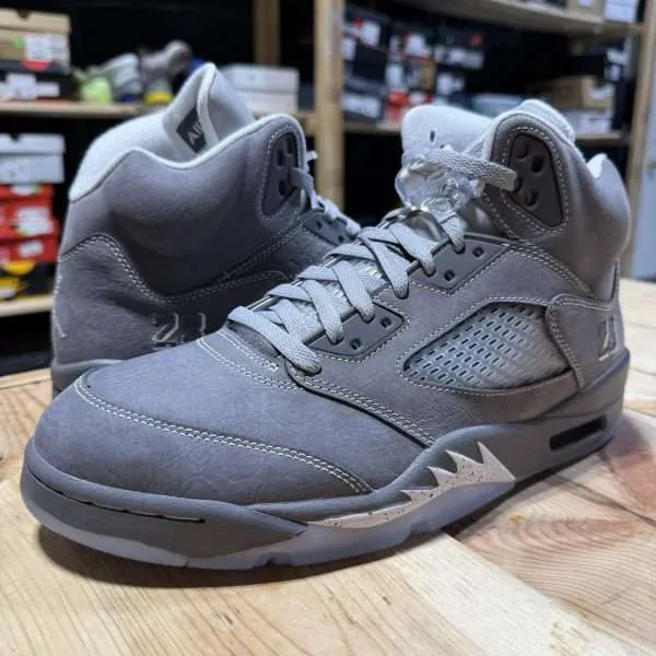 Air Jordan 5 Wolf Grey 2026